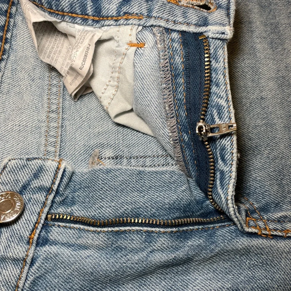 Zara High Waisted Mom Jeans Size 0 - Picture 7 of 9